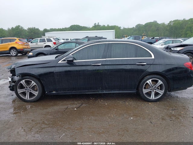 WDDZF4KB1KA546319 Mercedes-Benz m274