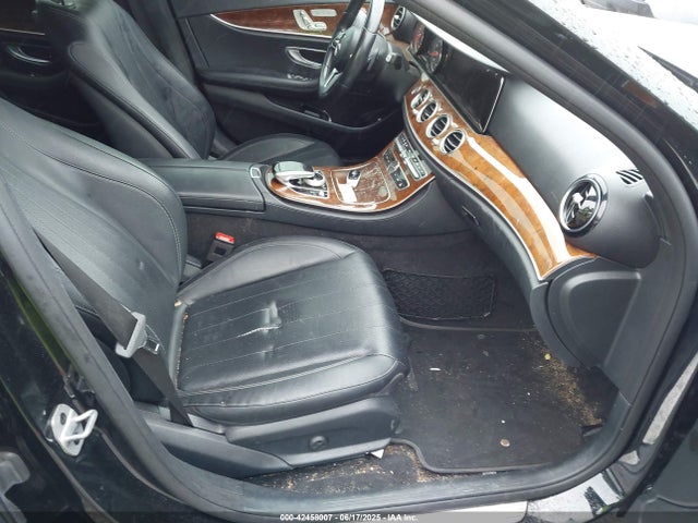 WDDZF4KB1KA546319 Mercedes-Benz m274