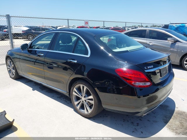 55SWF4JB6GU125157 Mercedes-Benz C-Class