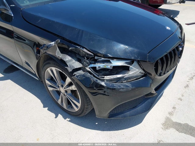 55SWF4JB6GU125157 Mercedes-Benz C-Class