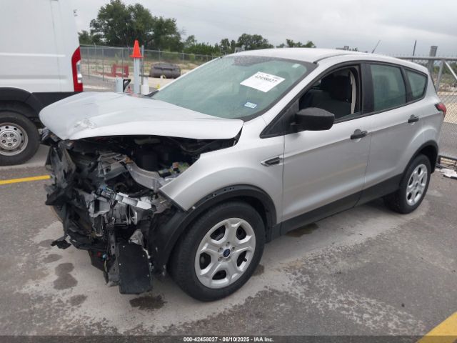 2019 FORD ESCAPE 1FMCU0F73KUB26236 Photo 1