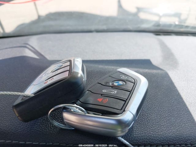 WBAHF3C06LWW72769 BMW 2020