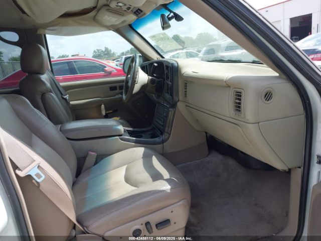 2004 GMC YUKON 1GKEK63U44J302350 Photo 4