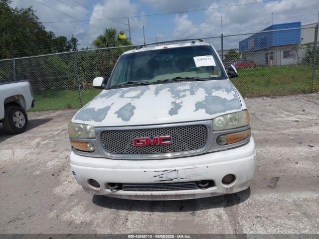 2004 GMC YUKON 1GKEK63U44J302350 Photo 5