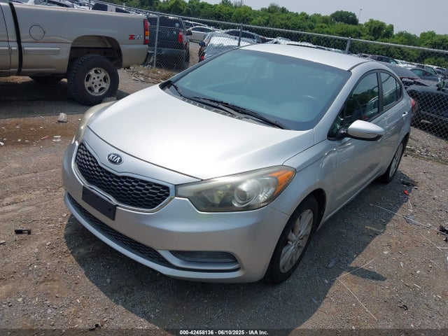 KIA FORTE LX 2014 KNAFX4A65E5223903 Image 2