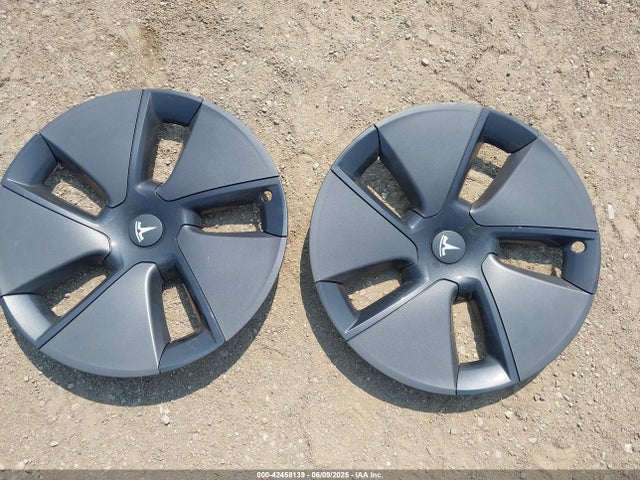 Tesla 2023 2023 5YJ3E1EA1PF602729 Image 9