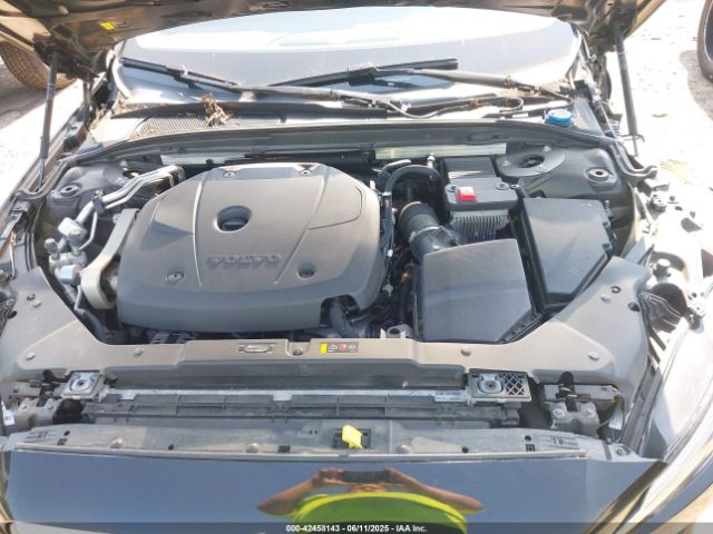 2021 VOLVO S60 7JR102FK4MG095573 Photo 9