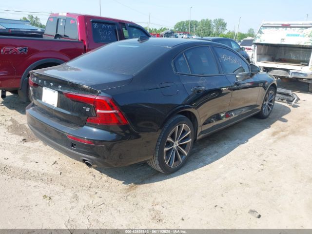 2021 VOLVO S60 7JR102FK4MG095573 Photo 3