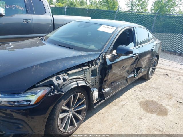 2021 VOLVO S60 7JR102FK4MG095573 Photo 5