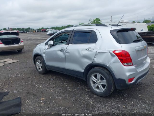 2020 CHEVROLET TRAX KL7CJLSBXLB002158 Photo 2