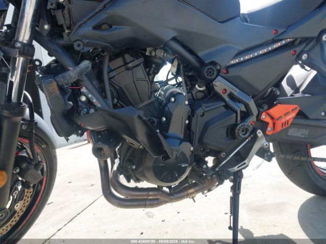 2020 KAWASAKI ER650 ML5EREL12LDA07068 Photo 8