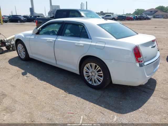 2013 CHRYSLER 300 2C3CCARGXDH669215 Photo 2