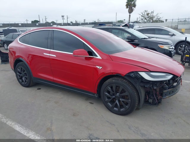 2016 TESLA MODEL X 5YJXCAE29GF017459 Photo 0