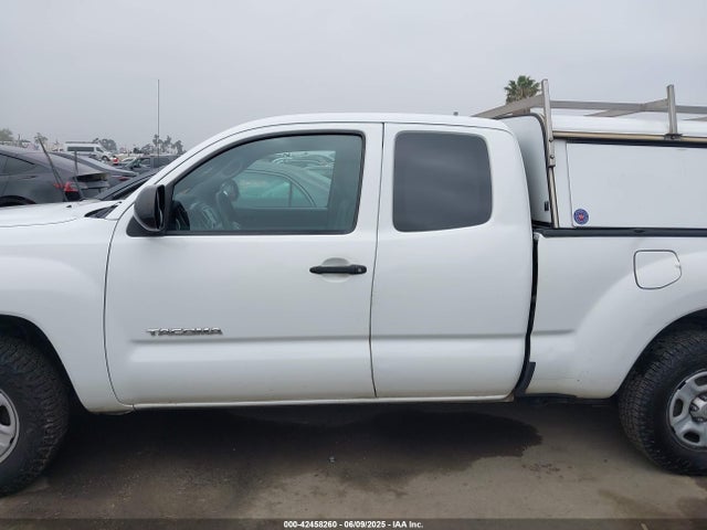 Toyota 2tr-fe 2015 5TFTX4CN6FX047623 Image 14