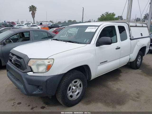 Toyota 2tr-fe 2015 5TFTX4CN6FX047623 Image 2