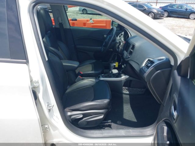 2020 JEEP COMPASS 3C4NJDBB8LT234466 Photo 4