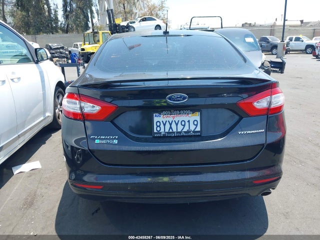 3FA6P0SU6FR214513 Ford Fusion