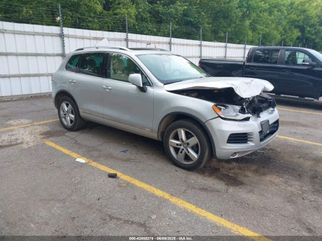 2011 VOLKSWAGEN TOUAREG WVGFK9BP5BD003521