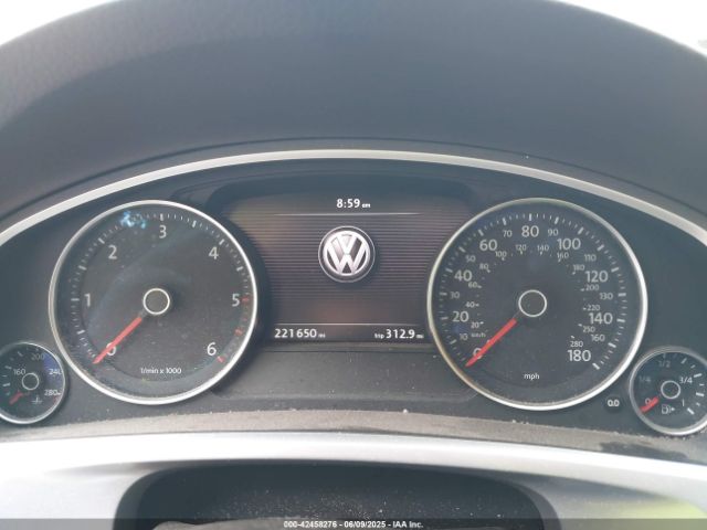 2011 VOLKSWAGEN TOUAREG WVGFK9BP5BD003521 Photo 6