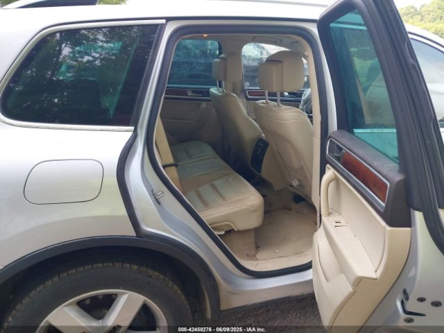 2011 VOLKSWAGEN TOUAREG WVGFK9BP5BD003521 Photo 7