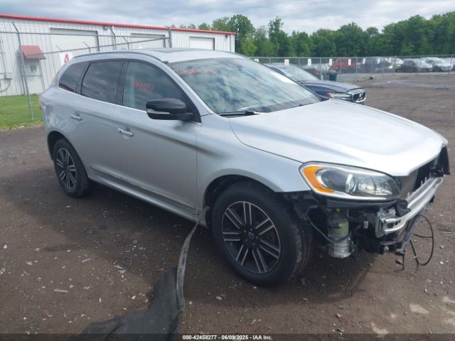 2017 VOLVO XC60 YV440MRR0H2107735