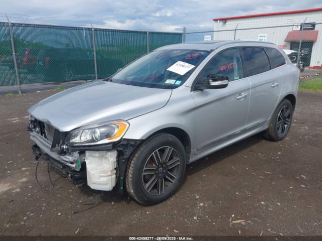 2017 VOLVO XC60 YV440MRR0H2107735 Photo 1
