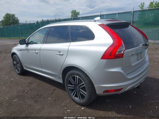 2017 VOLVO XC60 YV440MRR0H2107735 Photo 2