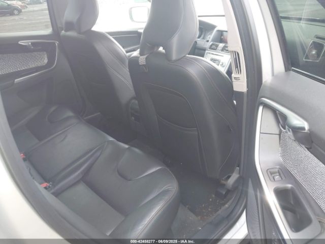2017 VOLVO XC60 YV440MRR0H2107735 Photo 7