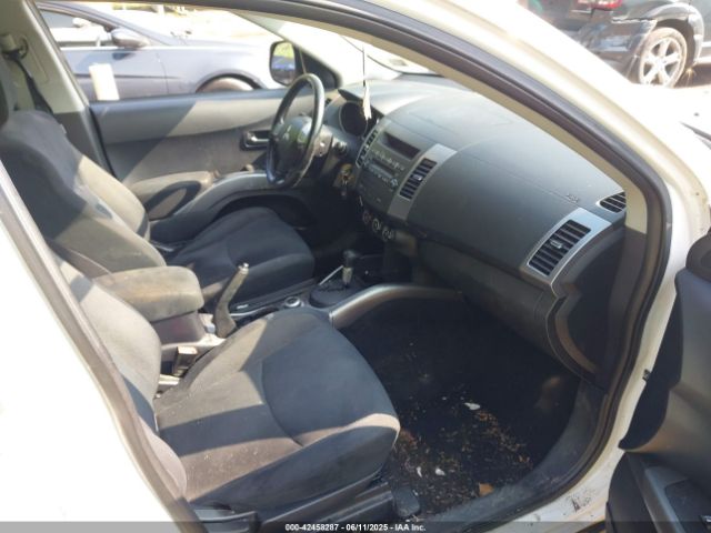 2007 MITSUBISHI OUTLANDER JA4MT31XX7Z011755 Photo 4