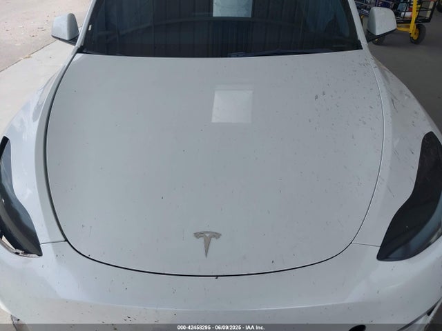 2022 TESLA MODEL Y 7SAYGDEE1NF385915 Photo 9