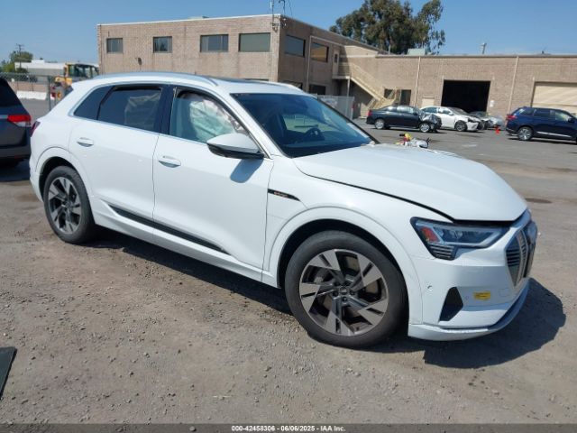 2021 AUDI E-TRON WA1LAAGE2MB039596