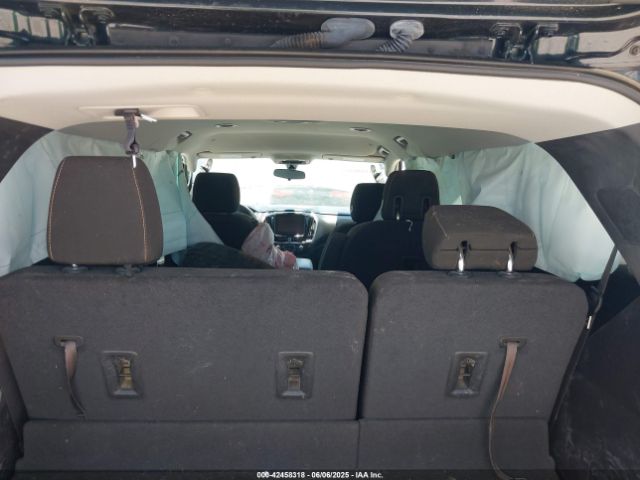 1GNERGKW0JJ242781 Chevrolet Traverse 1lt