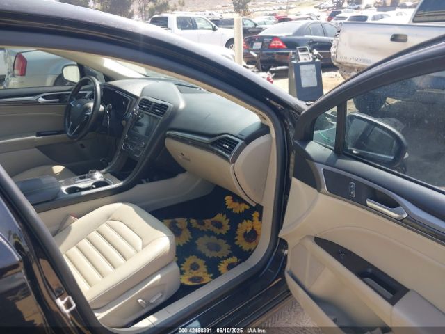 2019 FORD FUSION HYBRID 3FA6P0MU6KR239919 Photo 4