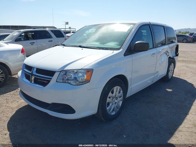 Dodge 2018 2018 2C4RDGBG1JR302936 Image 2