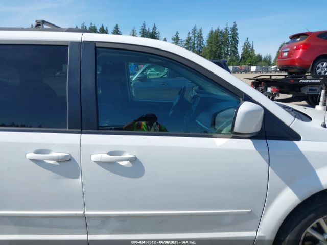 2C4RDGCG8GR176064 Dodge Grand Caravan Sxt