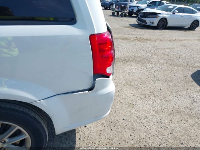 2C4RDGCG8GR176064 Dodge Grand Caravan Sxt