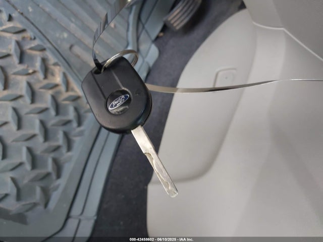 NM0GS9F7XE1141576 Ford Transit Connect Xlt