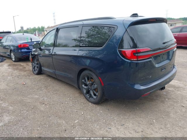 2025 CHRYSLER PACIFICA 2C4RC1GG7SR527114 Photo 2