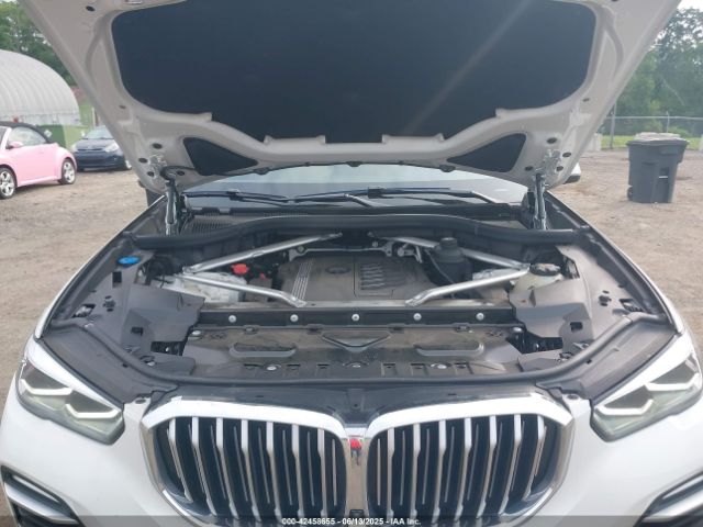 2019 BMW X5 5UXCR6C59KLL11374 Photo 9