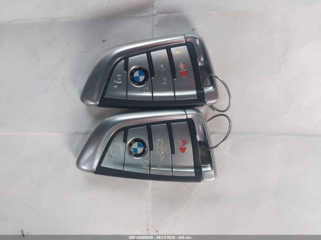 2019 BMW X5 5UXCR6C59KLL11374 Photo 10