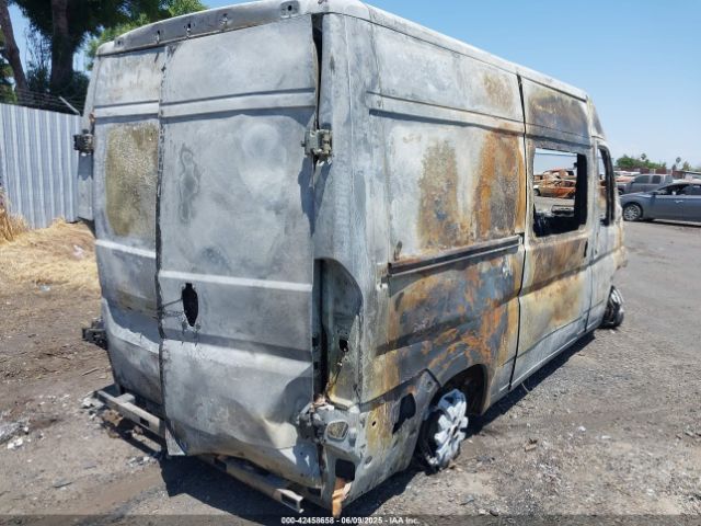 2014 RAM PROMASTER 2500 3C6TRVCG1EE103202 Photo 3