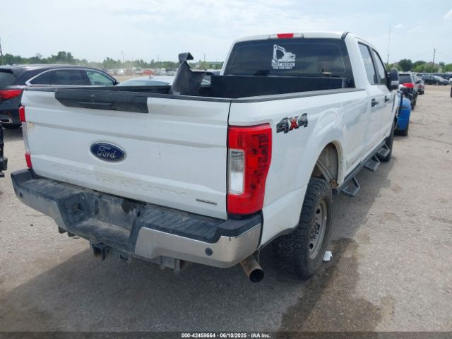 2018 FORD F-250 1FT7W2B60JEC59800 Photo 3