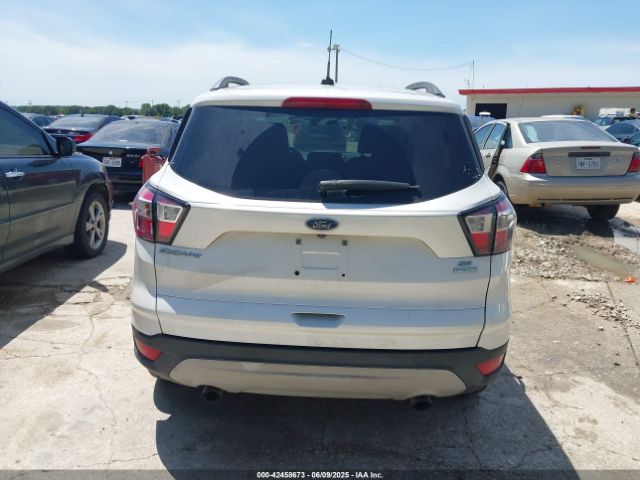 1FMCU0GD6HUE69099 Ford ESCAPE SE