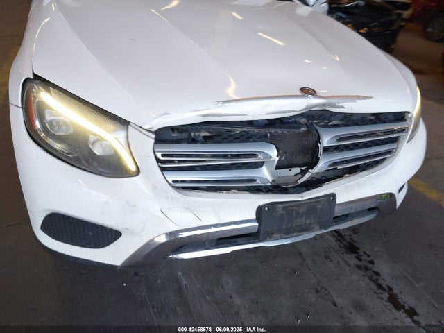 WDC0G4KB8GF065617 Mercedes-Benz m274