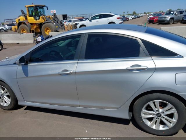 5NPEB4AC8EH932117 Hyundai gamma