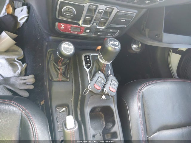 1C4HJXFGXJW211346 Jeep 2018