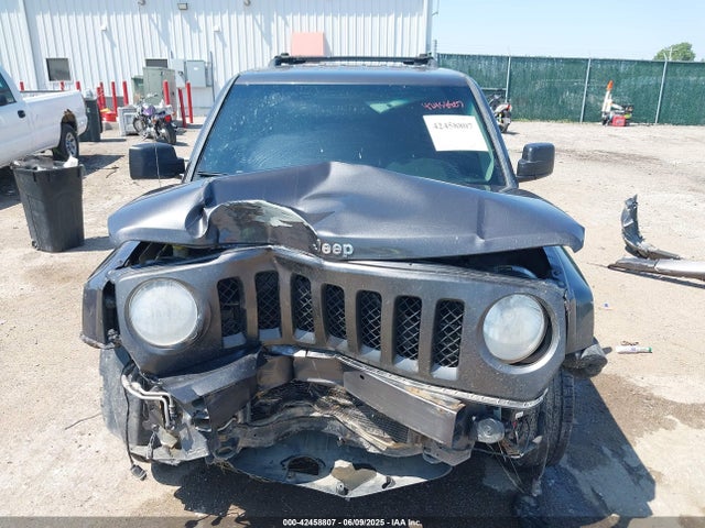 1C4NJRFB4ED799037 Jeep 2014