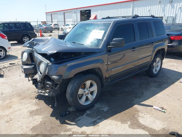 1C4NJRFB4ED799037 Jeep 2014