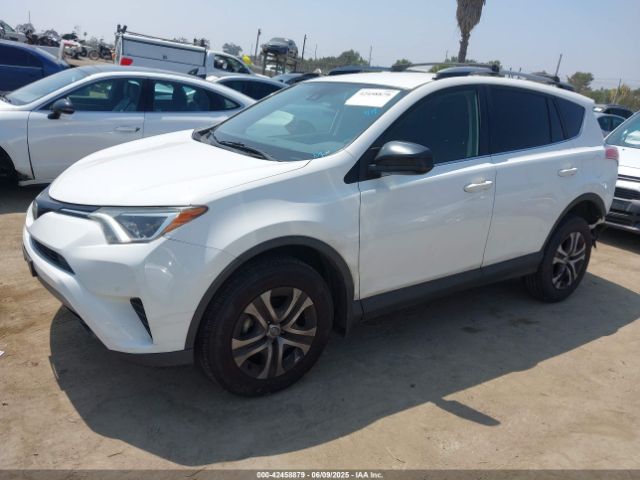 2017 TOYOTA RAV4 JTMZFREV1HJ138313 Photo 1
