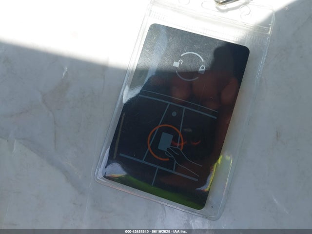 2023 TESLA MODEL Y 7SAYGDEE1PF884118 Photo 10